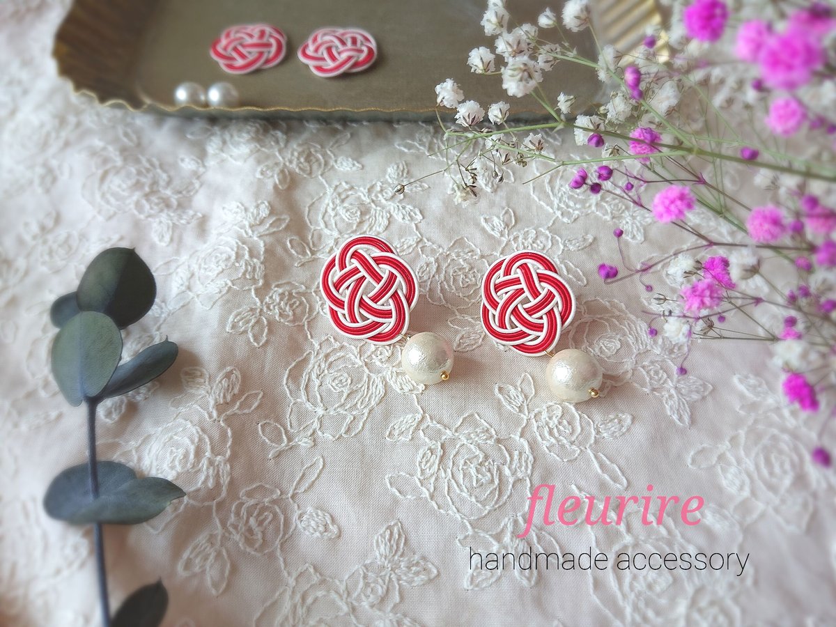 水引(梅結び)×コットンパールの和ピアス/イヤリング※アレルギー対応可 