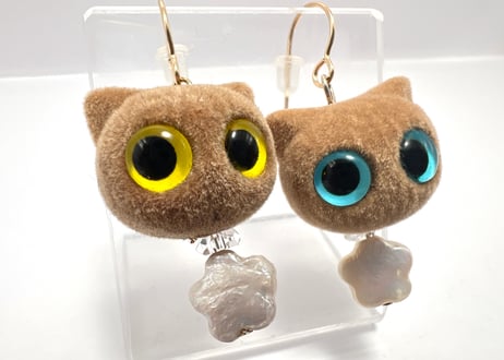 福招き猫 ピアス
