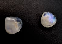 ピアス ブルームーンストーン