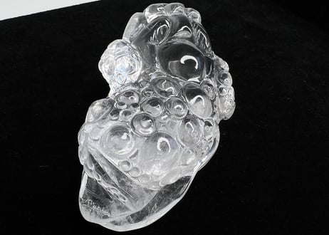 水晶三本脚かえる　大