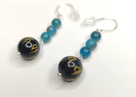 ピアス　オニキス（六字真言）アパタイト