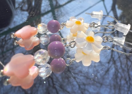 フラワーピアス