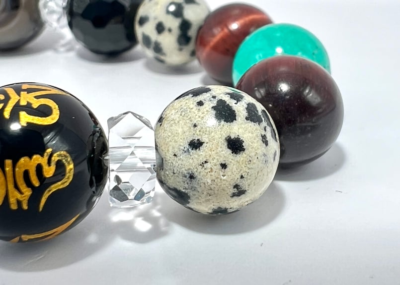 天眼瑪瑙 六字真言オニキス | あじろゆき オンラインショップ