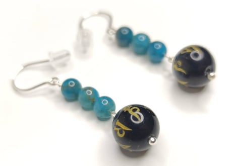 ピアス　オニキス（六字真言）アパタイト