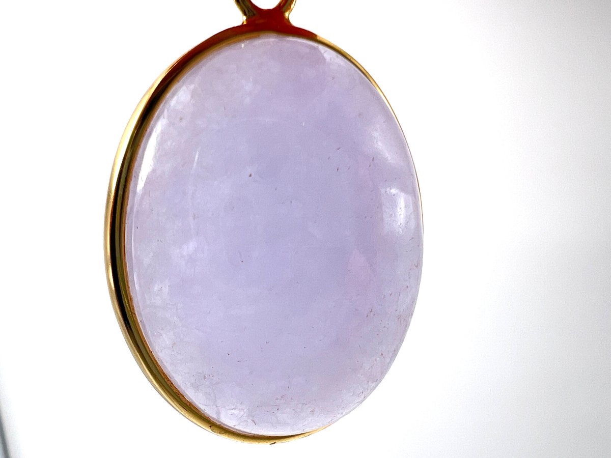 現品のみ❣️皇と同じ✨乳白色紫ラベンダー翡翠 蛇ブレス✨再販なし❣️ 現品のみ❣️皇と同じ✨乳白色紫ラベンダー翡翠 蛇ブレス✨再販なし