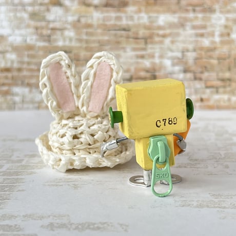 C789