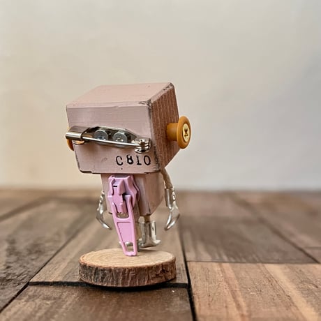 C810
