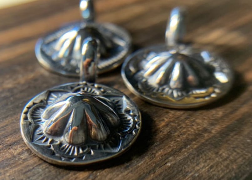 イーグル シルバーペンダントトップスタッズ スターグラスホルダー アポロコンチョ ハンドメイド イーグルシルバーペンダントトップ、スタッズ