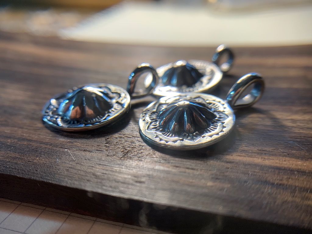 イーグル シルバーペンダントトップスタッズ スターグラスホルダー アポロコンチョ ハンドメイド イーグルシルバーペンダントトップ、スタッズ