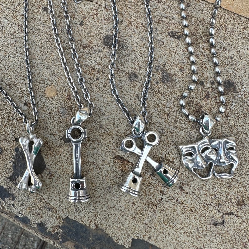 2 face ネックレス