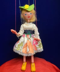 Pelham社　MITZI(緑の帽子）