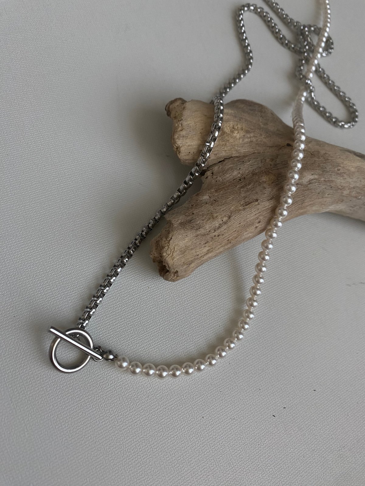 美品✨希少！ルネ オールインワン フロントジップ パール スリット ブラック silver パールロングネックレス | Shiori 栞 Accessory