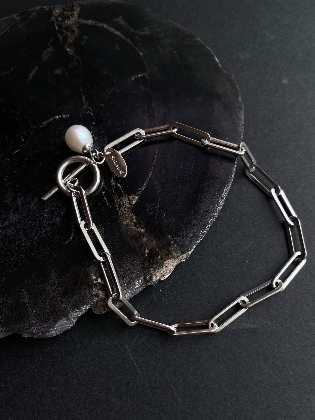 LARICA ライスパールブレスレット BRACELET / BANGLE – LARICA