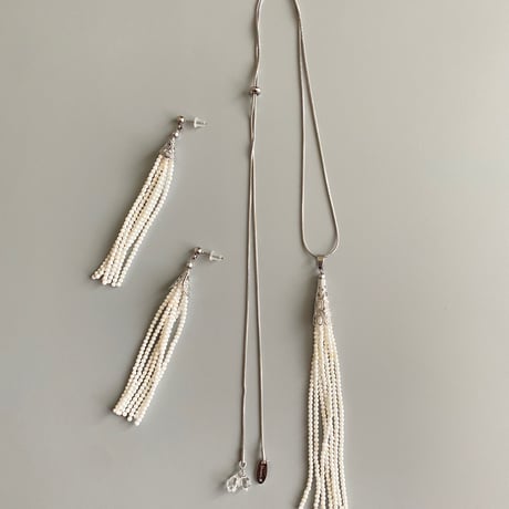 タッセルピアス | STORES