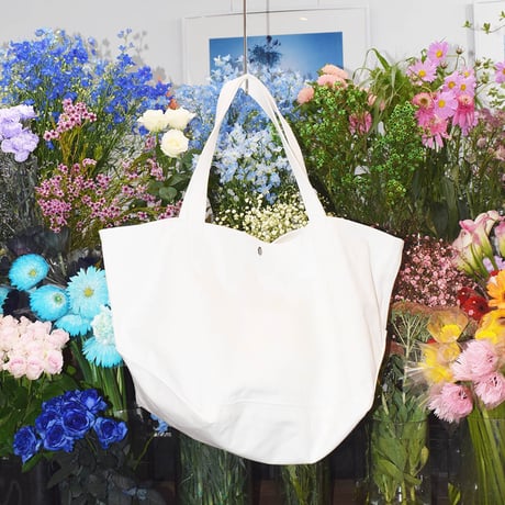 Canvas logo tote bag / WHITE
