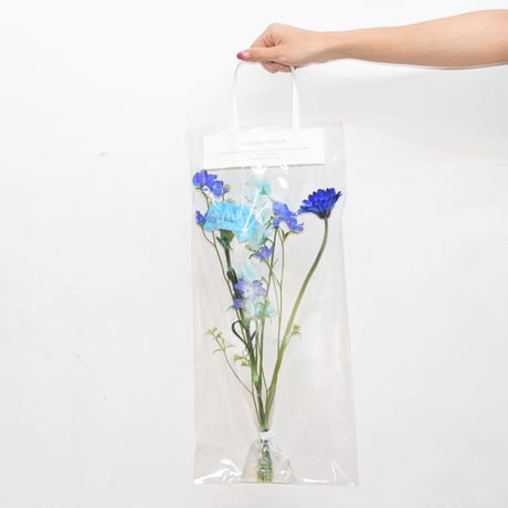 Seasonal bouquet / SEA BLUE