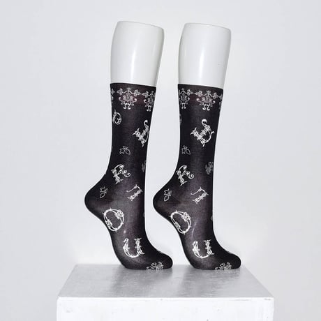 Tabio × DILIGENCE PARLOUR / 刺繍柄BLACK