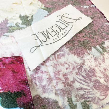 Flower in pocket【handkerchief】