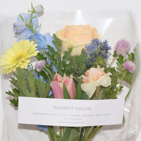 Seasonal bouquet / NUANCE
