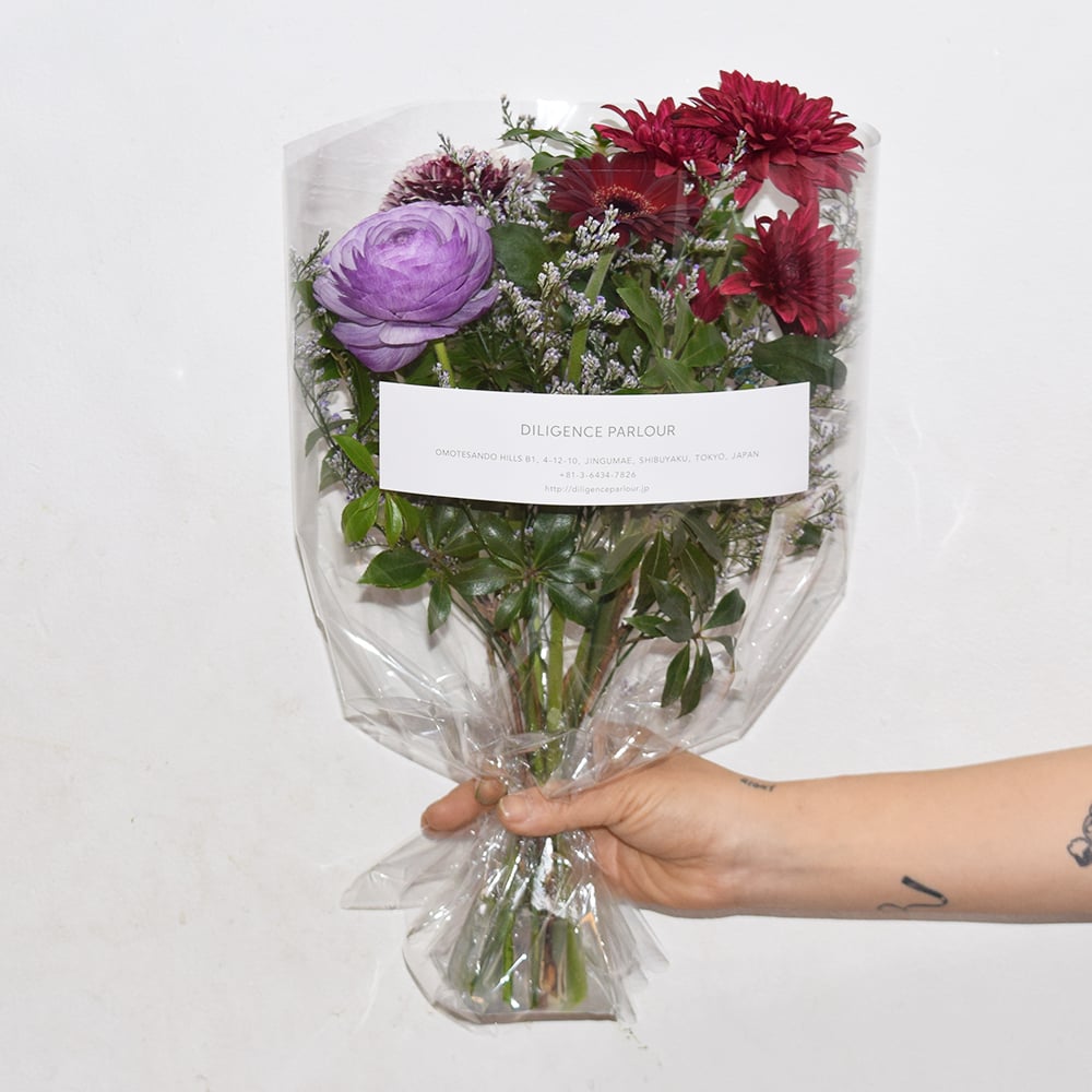 Seasonal bouquet / BORDEAUX | DILIGENCE PARLOUR