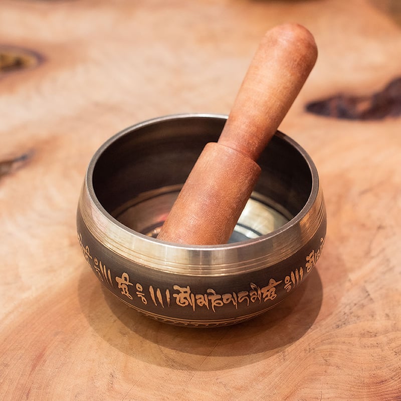 シンギングボウル(大・直径10cm・低音） 棒つき | ネパールの無農薬