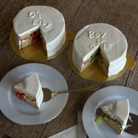 ジェンダーリビールケーキ　＜赤ちゃんの性別発表＞
