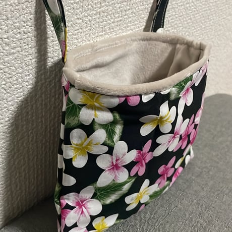 モモンガポーチ