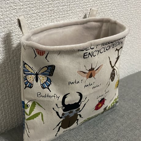 モモンガポーチ