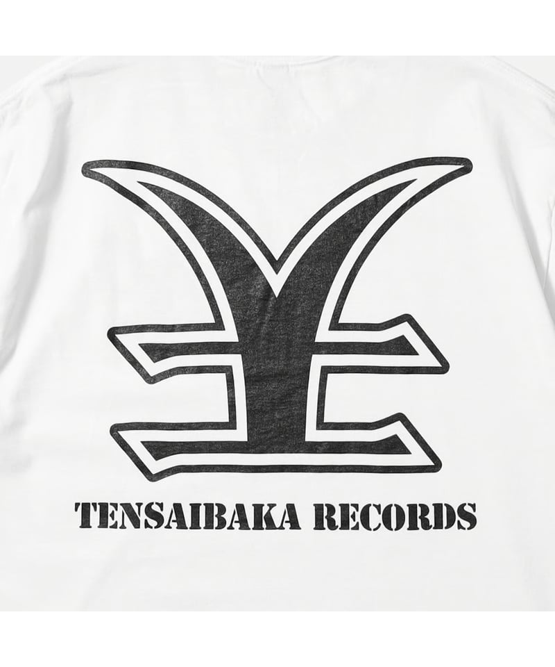 TENSAIBAKA TEE | CLOUDLAND33