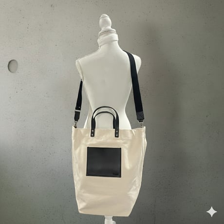 シャノワール♪美品✨MahL+81 マール レザートートバッグ シボ革 Jamale（ジャマレ） 牛革 トートバッグ レディース ローズ柄 型押し