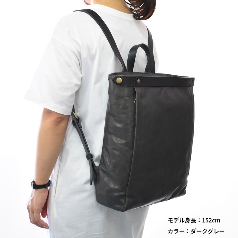 黒 レザー バッグ バックパック Antique Square Backpack
