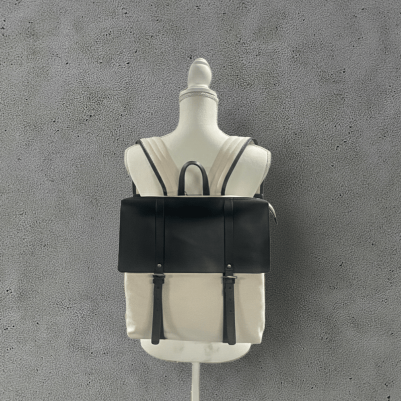 Chair＜チェア＞ キャンバス レザー フラップバックパック 7M0-1106