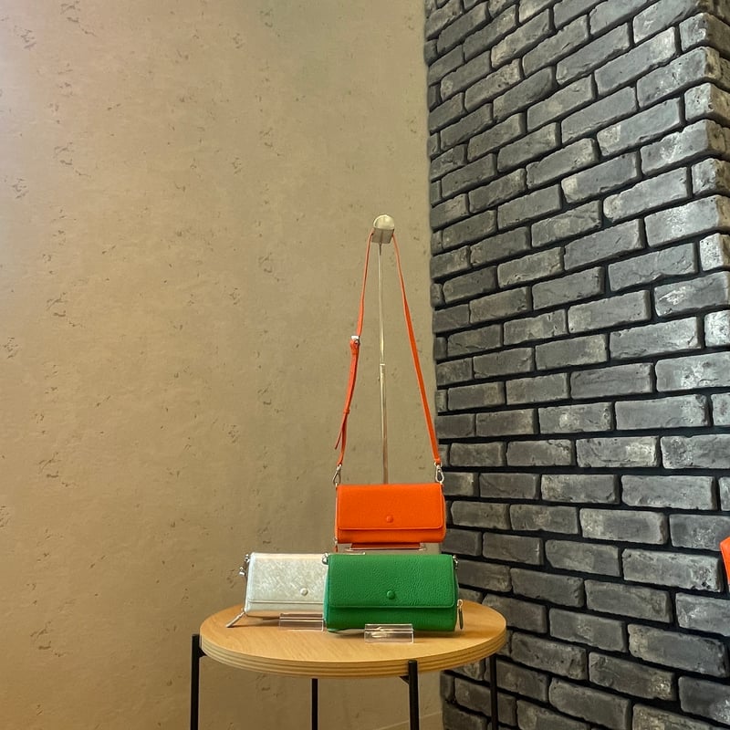 nasty〈ナスティ〉ショルダー付ロングウォレット 4M4-1172