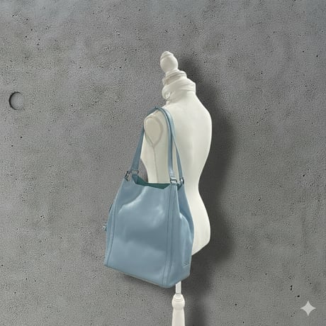 シャノワール♪美品✨MahL+81 マール レザートートバッグ シボ革 ☆新作入荷☆ユニセックスで使えるMahL本革トートバッグ 通勤・通学