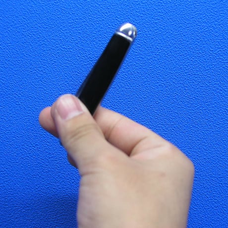 カラーチェンジングナイフ