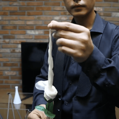 ボール＆ローズベース byキム・ヒョンス