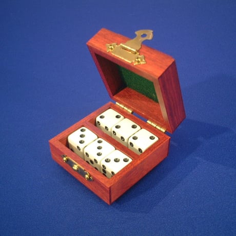 CATEGORY ダイス | UGMオンラインショップ