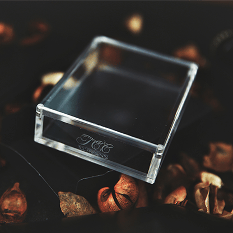 クリスタルカードディスプレイケース（1デック） byTCC | UGM