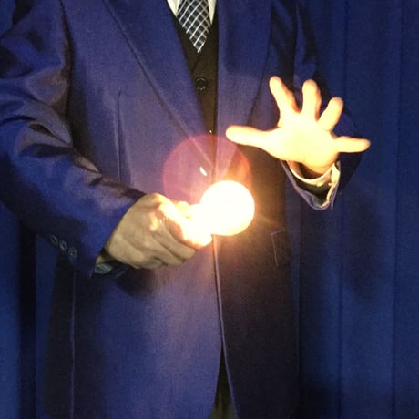 スーパーライトバルブ byマヨーラル