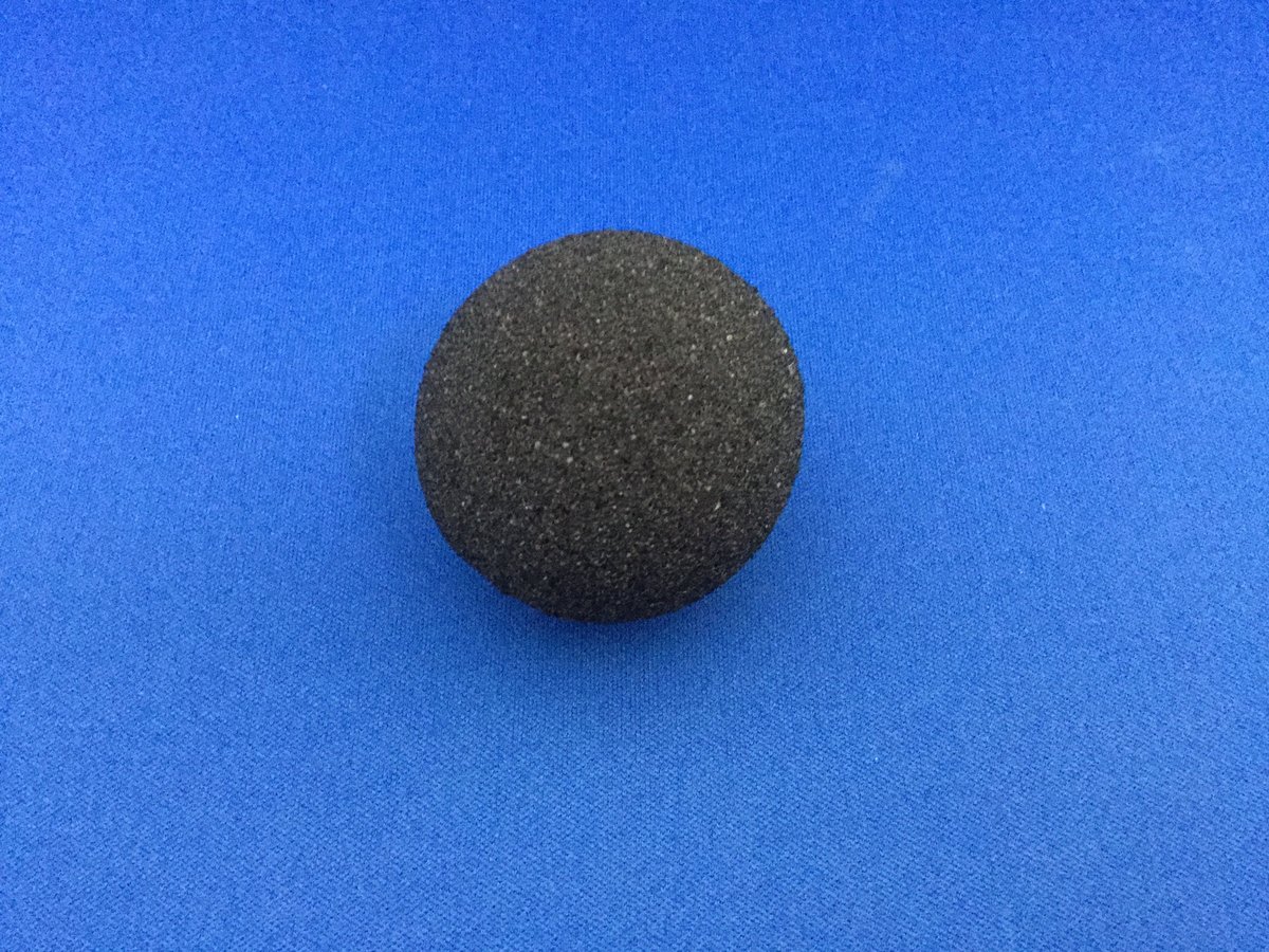 スポンジボール　100個 池田工業社 18cm室内用スポンジボール 300620 1個 - アスクル