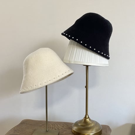pearl bucket hat "white"