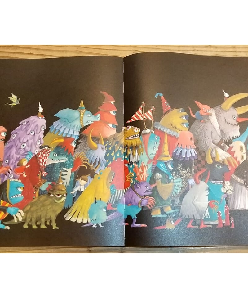 junaida 絵本・作品集 4冊セット 『IMAGINARIUM』『世界』 IMAGINARIUM | junaida |本 | 通販 | Amazon