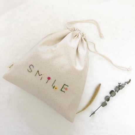 Ray chel*お守り刺繍巾着「SMILE」