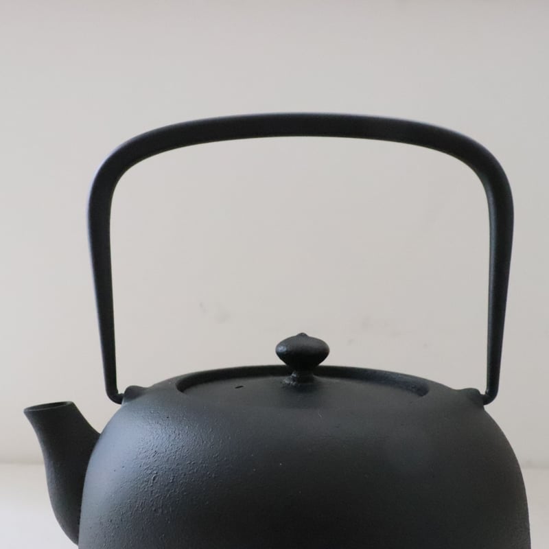 東屋 水沢姥口(鉄瓶) | なずな onlinestore 東屋 水沢姥口(鉄瓶) | なずな onlinestore