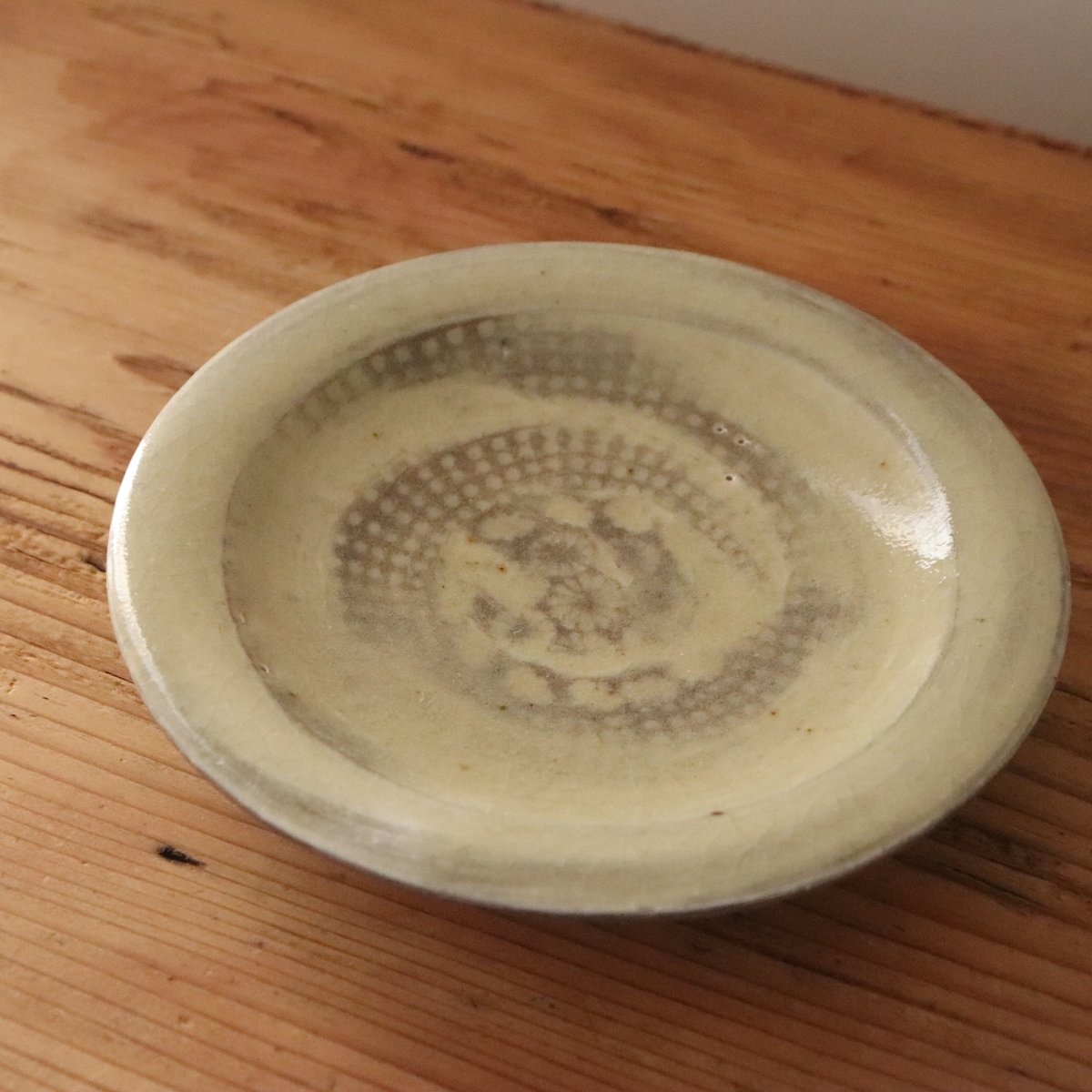 川口武亮 緑灰三島五寸浅鉢 | なずな onlinestore