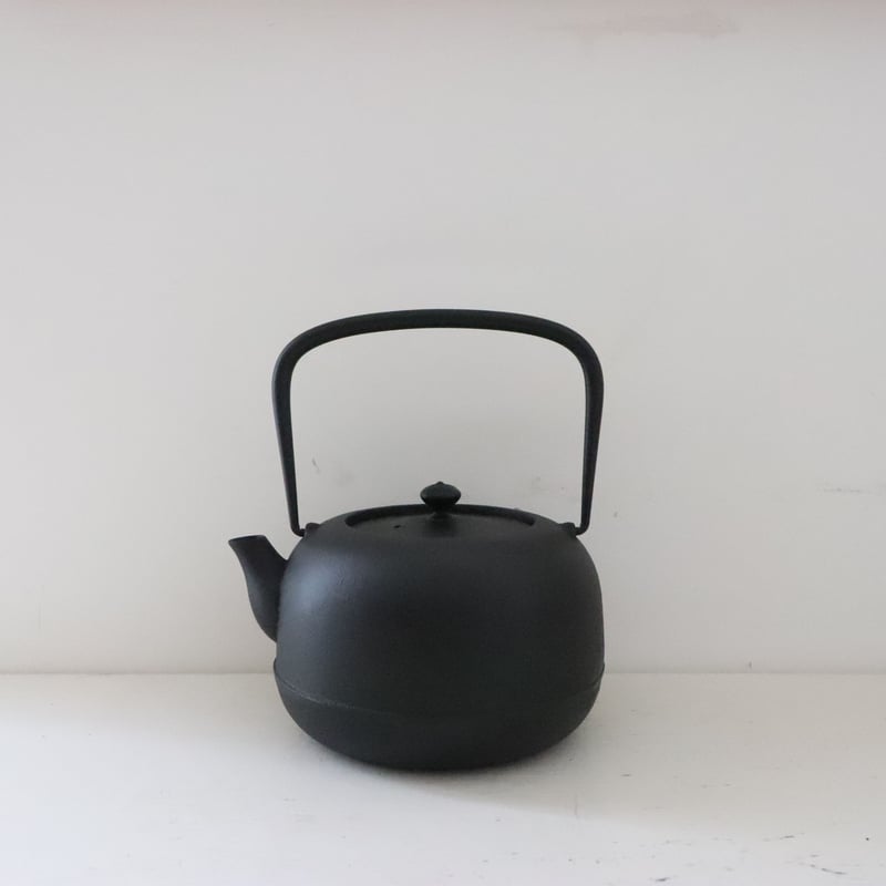 東屋 水沢姥口(鉄瓶) | なずな onlinestore 東屋 水沢姥口(鉄瓶) | なずな onlinestore