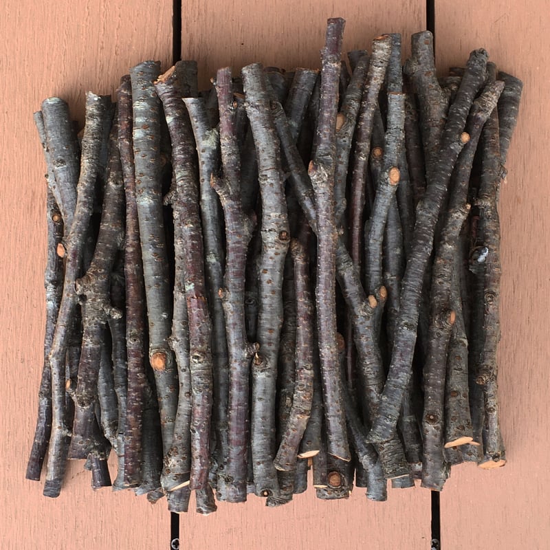 枝薪、焚き付け用に！ 枝薪、焚き付け用に！