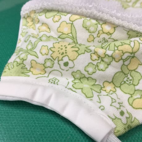 【無料型紙】超簡単！ニット素材でマスクを作りたい方に