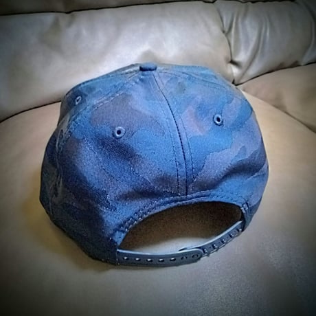 NEW ERAフラットキャップ by SmBD