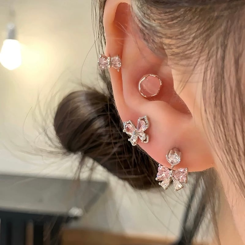 emiru × momota ribbon pierce ピアス Ribbon drop pierce【R0492】 | MOA